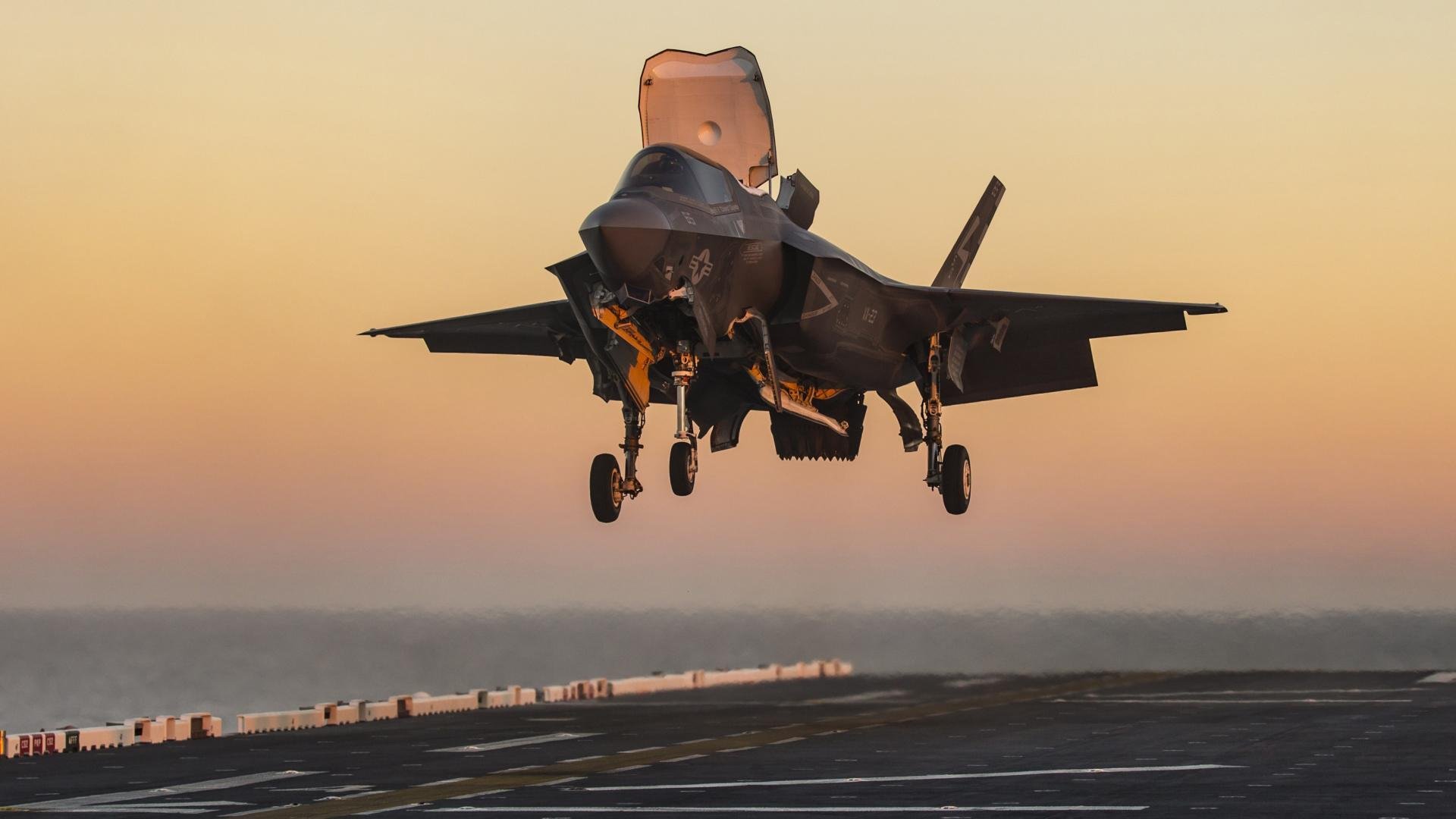 kaiyun网站-传奇英雄的“幕后故事”：他们的成长历程细节揭秘，传奇英雄内容介绍