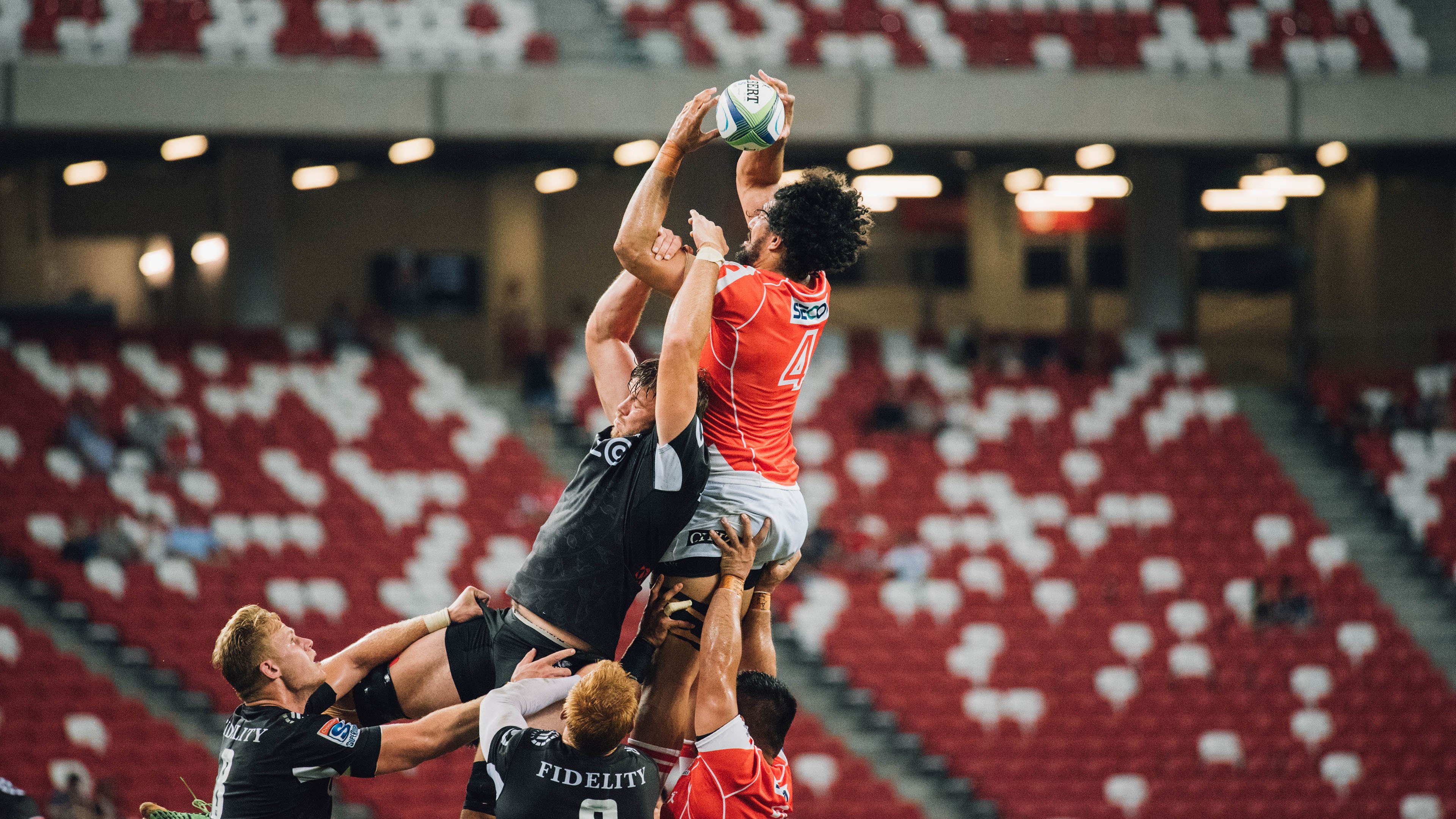 开云中国大陆-阿根廷骑手何塞·玛丽亚·拉罗卡在巴黎奥运会上夺得个人障碍赛银牌，创造历史。